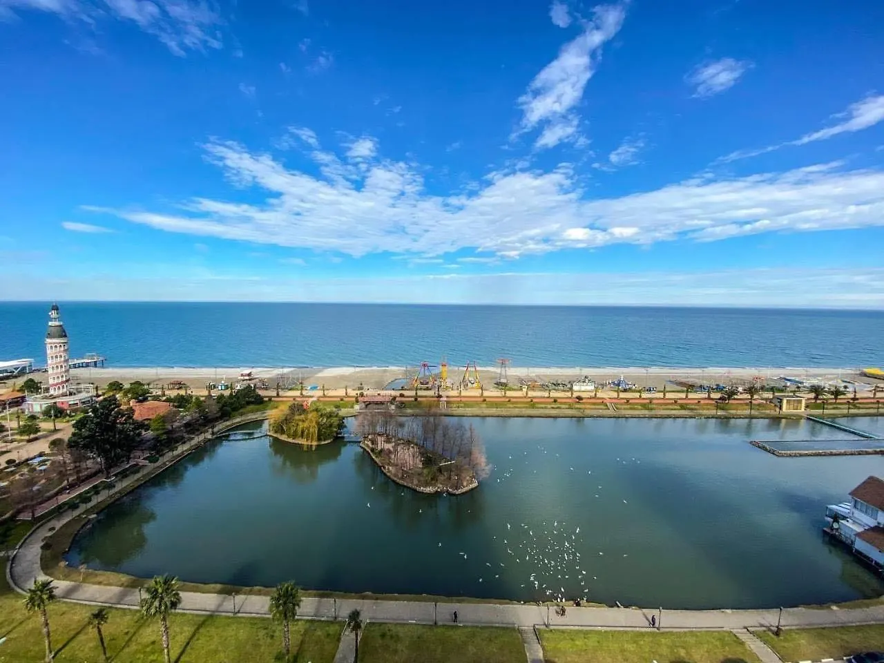 Aparthotel Апарт-Отель В Панорама Бич Batumi