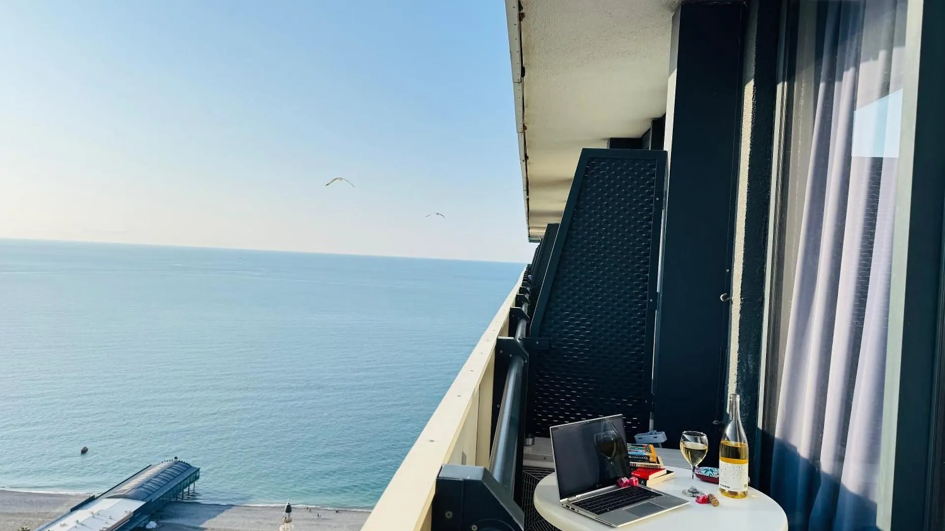 Апарт-Отель В Панорама Бич Batumi Georgia