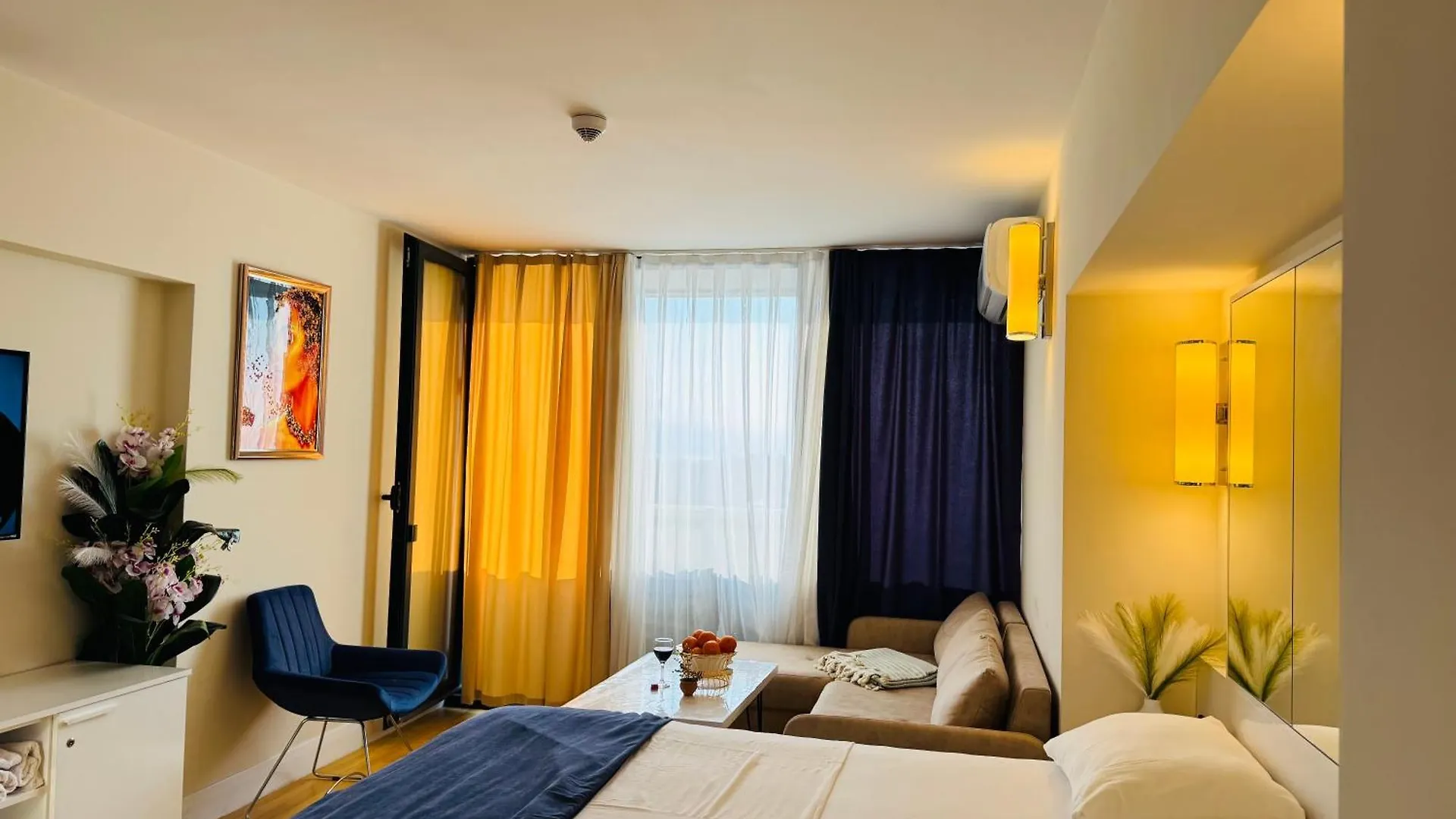 Aparthotel Апарт-Отель В Панорама Бич Batumi