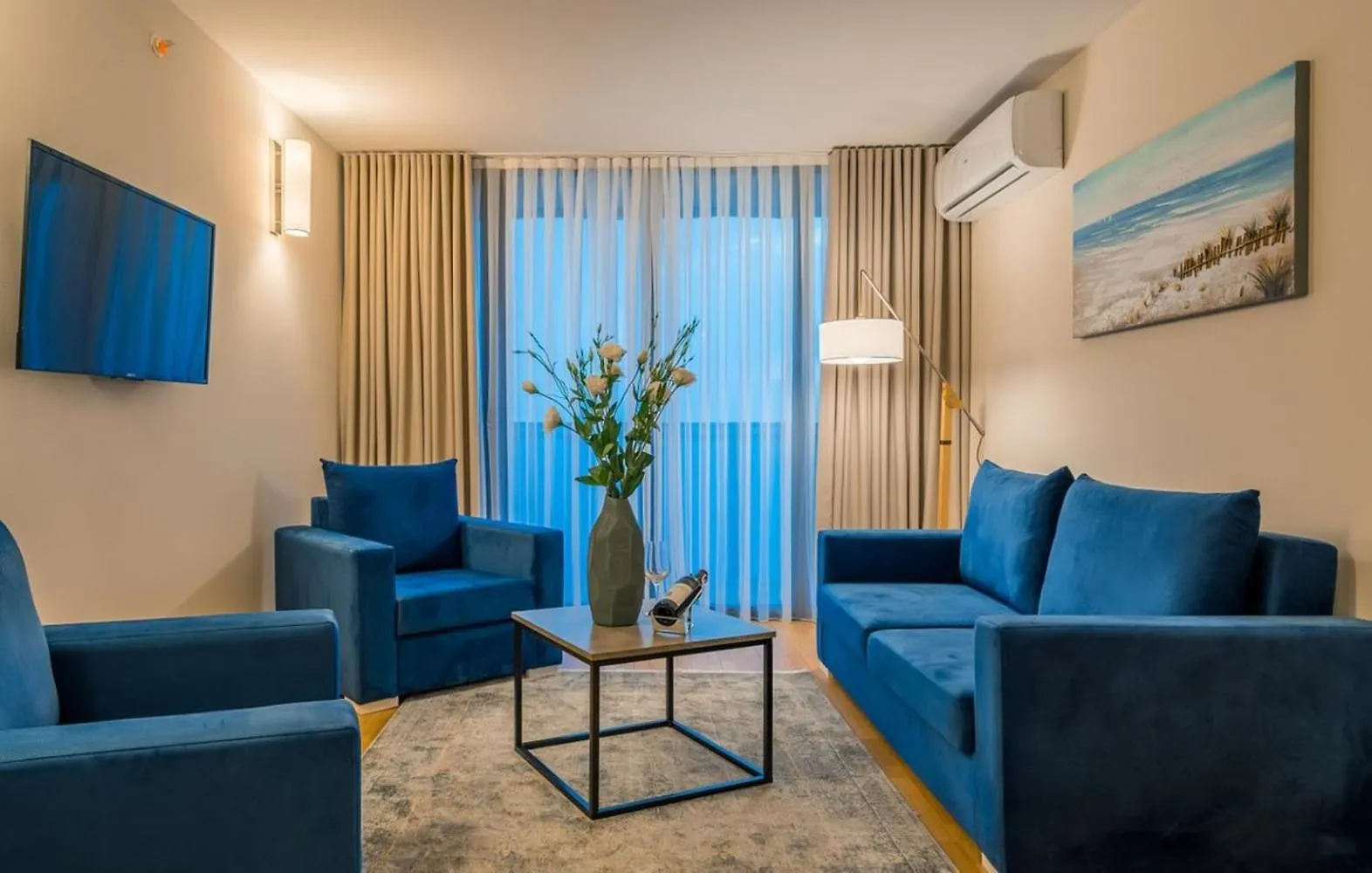 Aparthotel Апарт-Отель В Панорама Бич Batumi